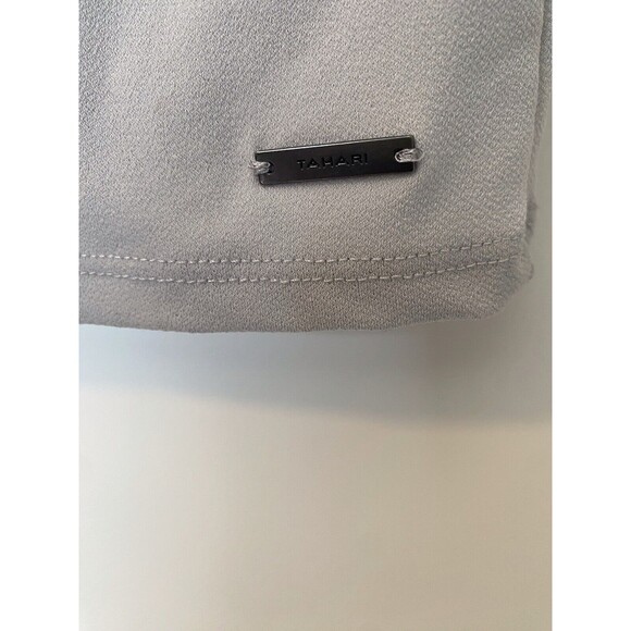 Tahari Cold Shoulder Lightweight Gray Top Womens Small Short Sleeve - Picture 5 of 8